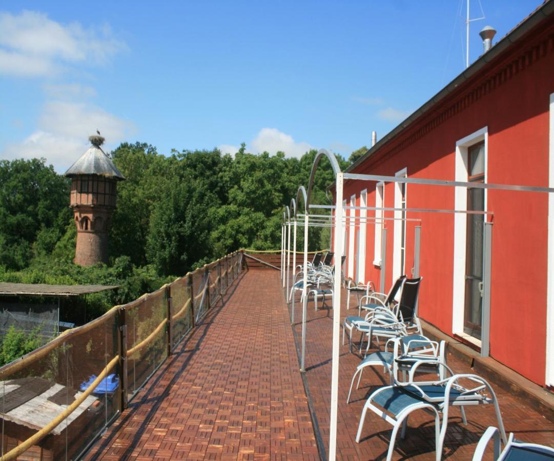 Landhotel Storchenkrug Rühstädt Dış mekan fotoğraf