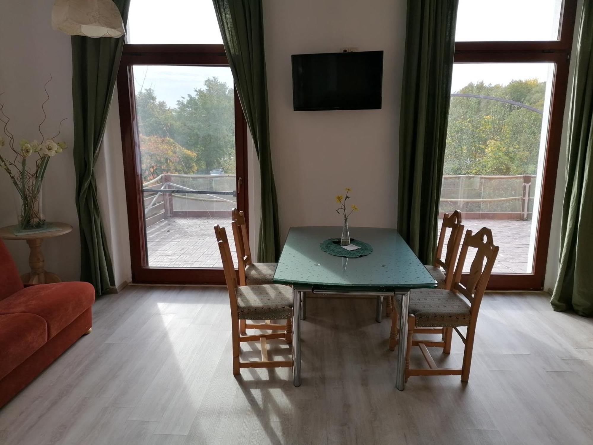 Landhotel Storchenkrug Rühstädt Dış mekan fotoğraf