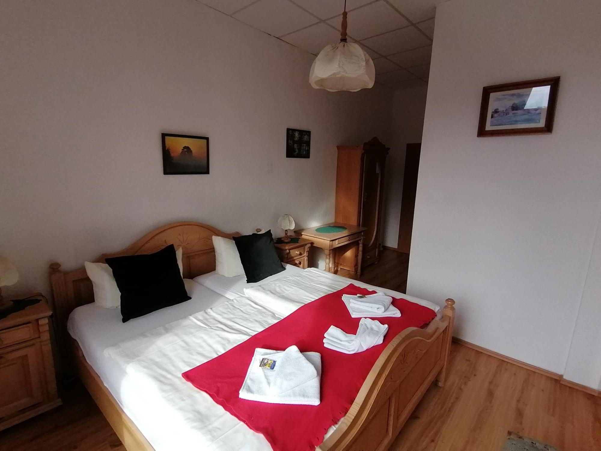 Landhotel Storchenkrug Rühstädt Dış mekan fotoğraf